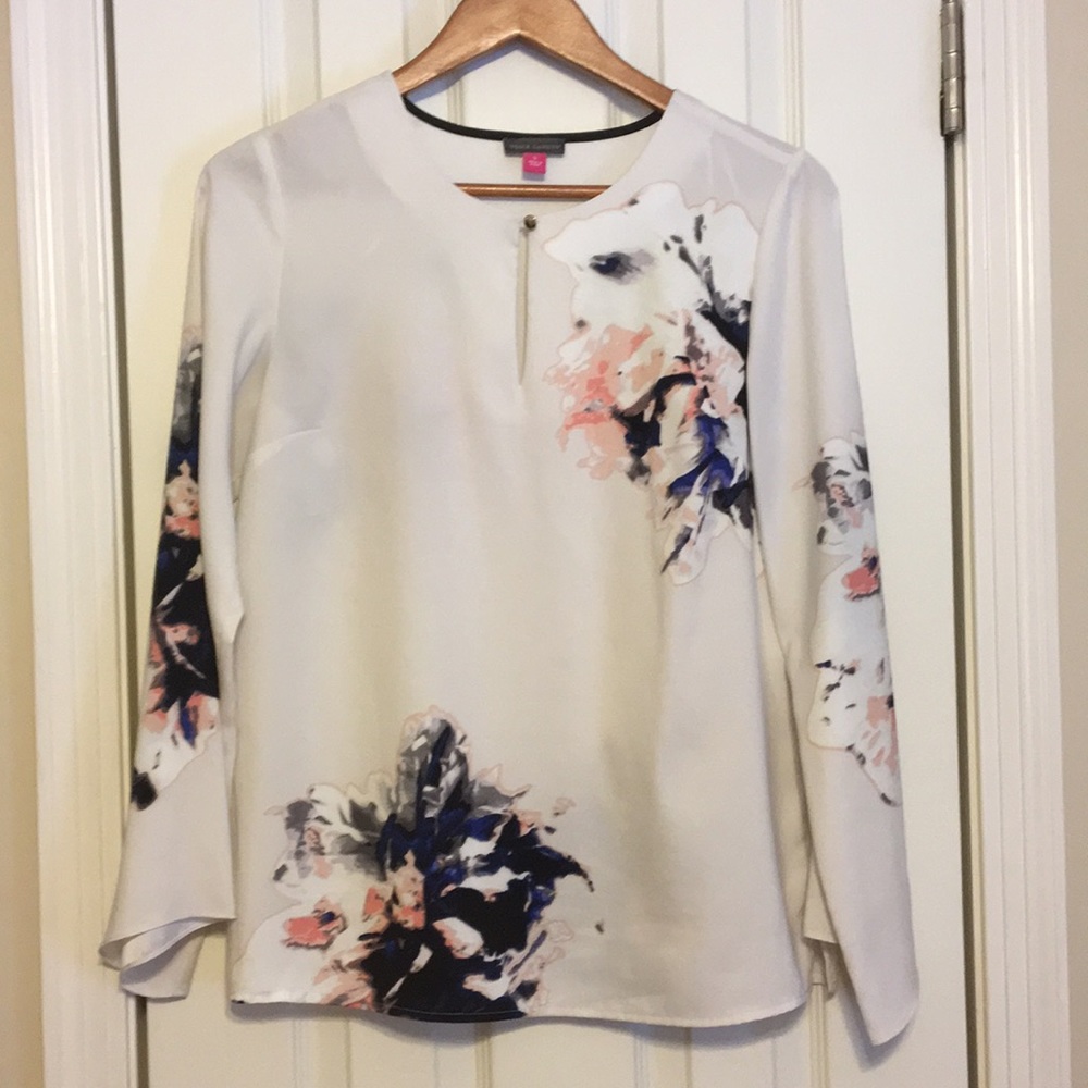 Host Pick Vince Camuto blouse 